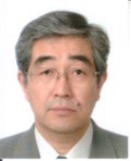 粂正市の顔写真