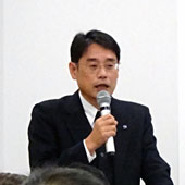 「鳥取県産業技術センター福岡理事長の挨拶」の写真