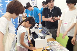 （展示）大学生による展示