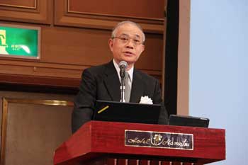 Photo:Dr. Ryoji Chubachi(President, AIST)