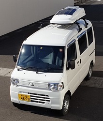 【図４】実証実験で活用している商品配送用電気自動車