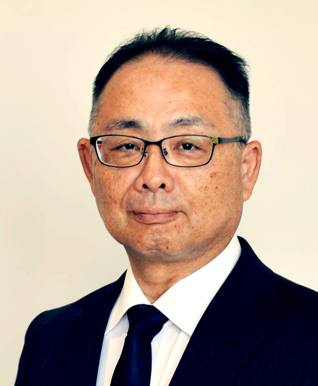 中部センター所長 堀田裕司の顔写真