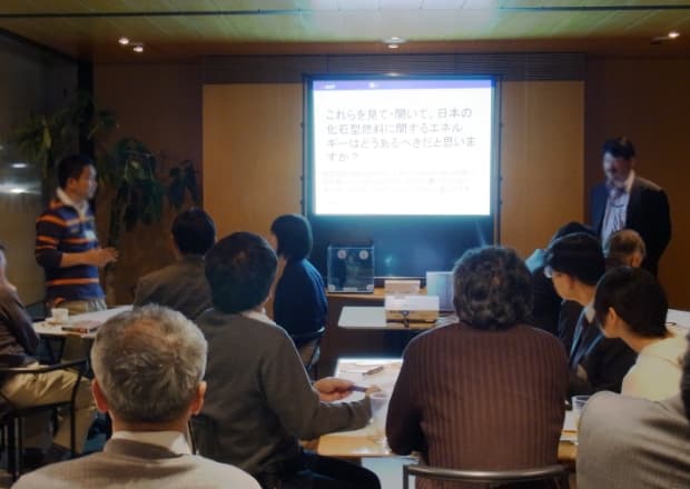 サイエンスカフェの様子イメージ1