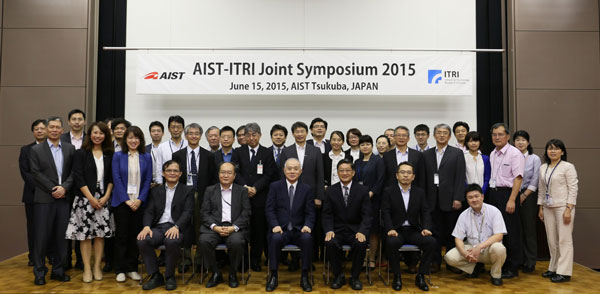 Photo:AIST-TISTR-NSTDA JOINT CONFERENCE