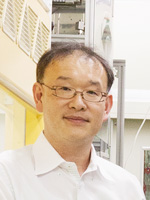 Kenji Hata, Director, Research Center
