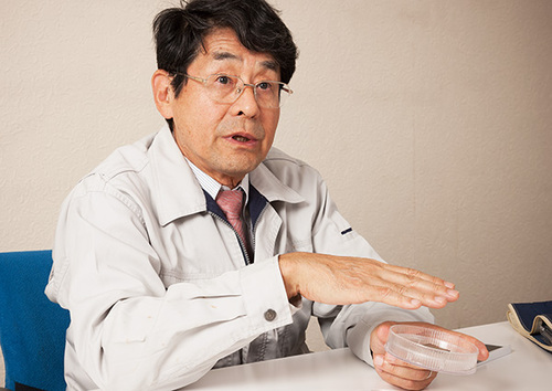 藤森 直治代表取締役社長