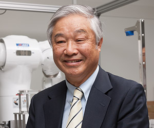 髙木 英二代表取締役社長の写真