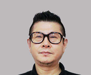 お名前＋肩書の写真