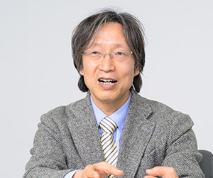 古原 和邦総括研究主幹の写真