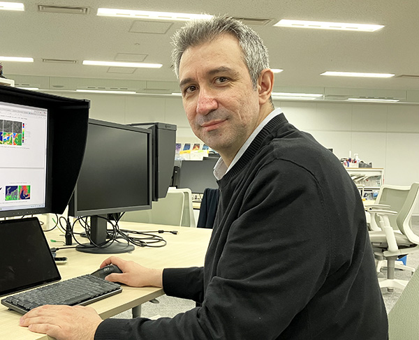 Nevrez Imamoglu主任研究員