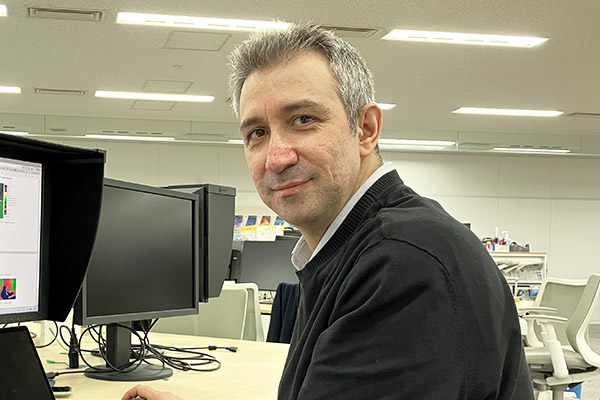 産総研マガジン