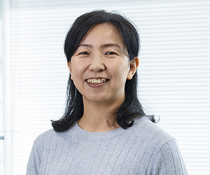 鍜島 麻理子室長の写真