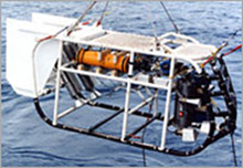 深海曳航調査システム「ディープ・トウ」の写真