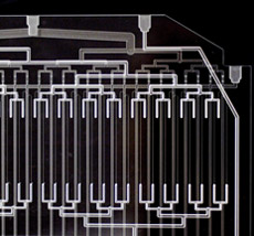 B6サイズフローリアクターの整流機構の写真