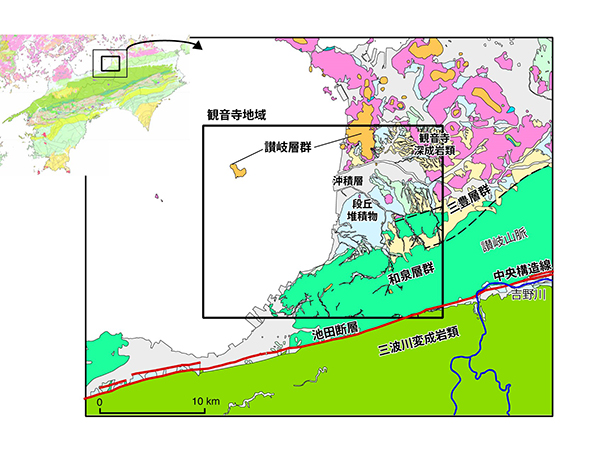 観音寺地域の位置と周辺の地質概要（上）の図